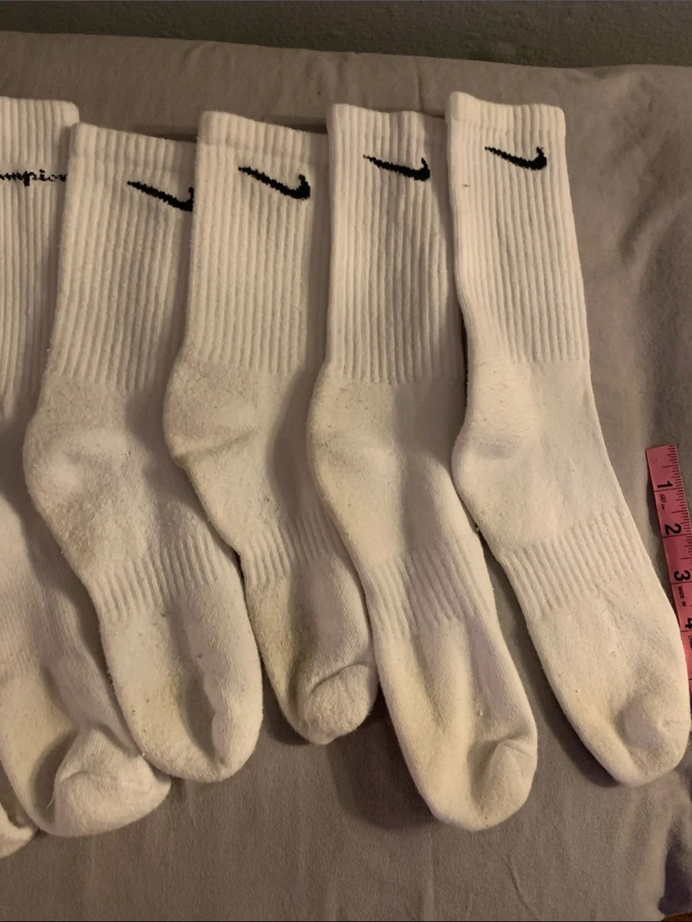 Champion & Nike White Athletic Crew 🧦 4 PAIRS